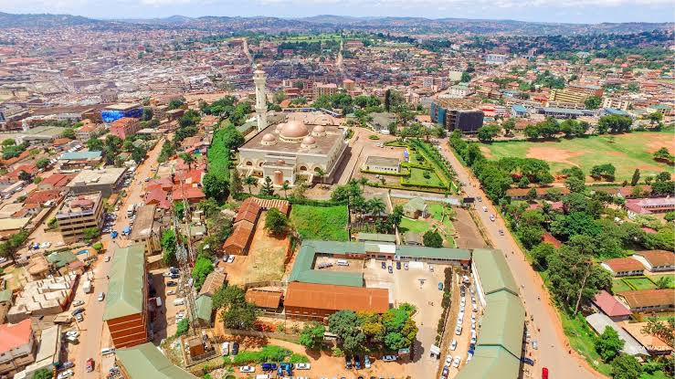 The Ultimate Kampala City Tapestry: 1-Day Grand Tour